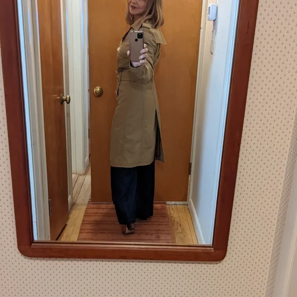 Trench coat - Picture 2 of 5